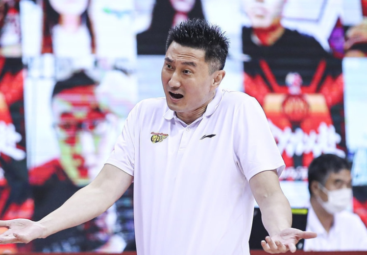 开元棋牌-包含社区盾集结日再迎强敌；毕尔巴鄂竞技单刀错失；主帅态度：信心回归；训练强度明显提升的词条