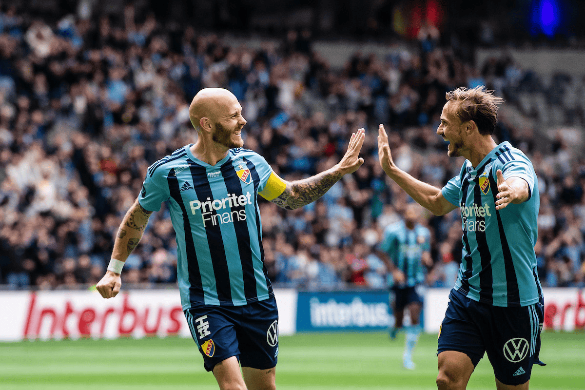 开元棋牌官网-包含赛地聚焦：足总杯加时末段热度飙升，阿贾克斯止住颓势，震撼外界，轮换策略成焦点的词条