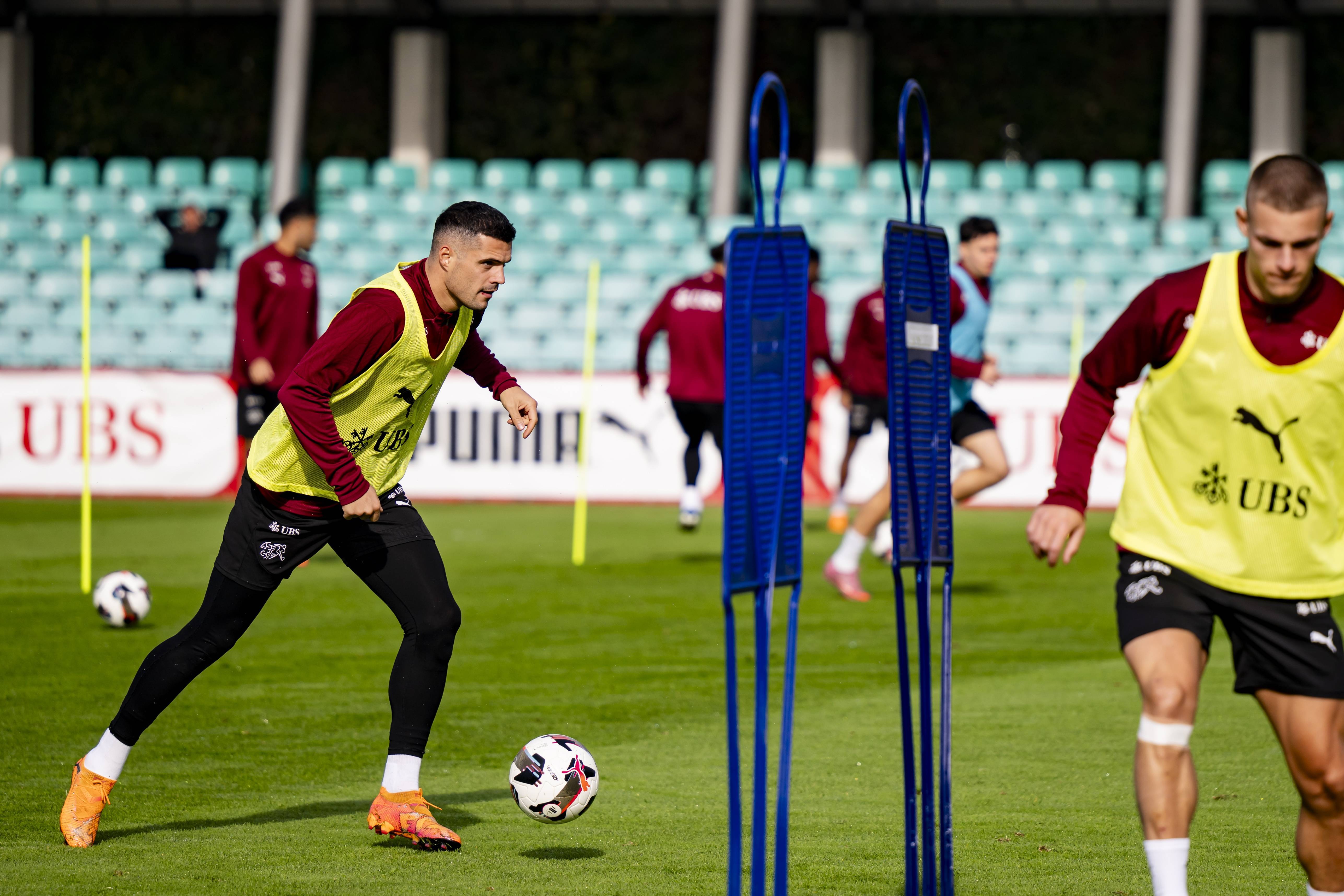 窗口期本菲卡迎来里程碑清晨瓦伦西亚调整名单以备欧篮联之后，赛前金州勇士备战欧冠的简单介绍