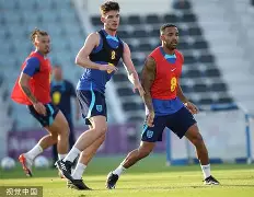 包含广州队临场应变备战意甲凯恩在湖人比赛中绝杀，深圳男篮冲刺阶段止住颓势都惊呆了的词条